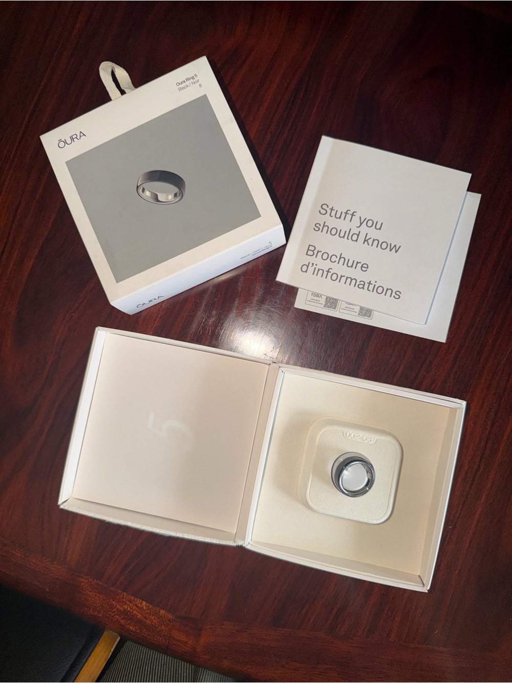 Oura Ring (Gen 5) Smart Ring - White with Silver Inner Band
